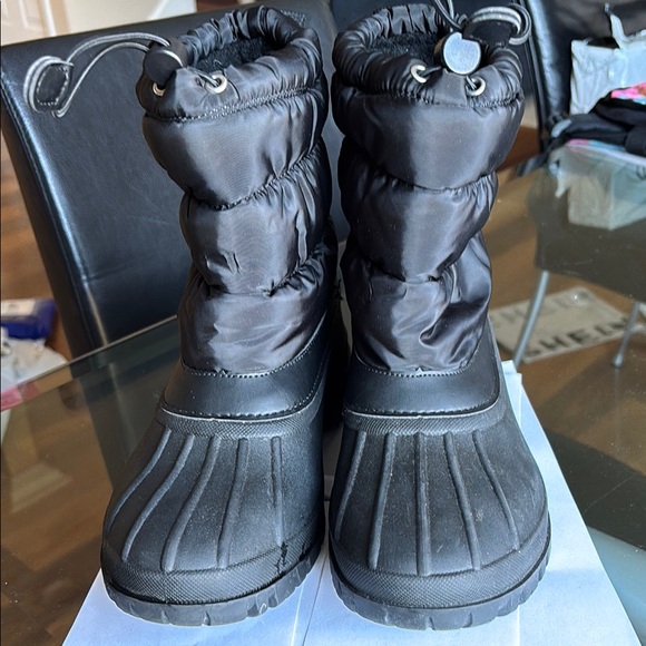 chooka Shoes - Chooka Nylon Puffer Mid-Cold Weather Boot Waterproof Black Women’s S 8 BRAND NEW